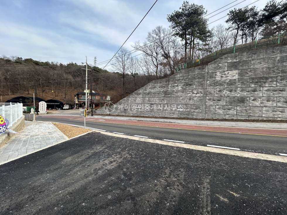 경기 고양덕양구 대자동 덕양구 대자동 신축 약 100p ( 약 50p x2 ) 단독마당 창고 월세 매물번호 10528 사진 6