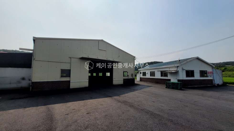 경기 김포시 대곶면 율생리 대곶면 율생리 150P+천막 20P+사무실20P 공장 매매 매매 매물번호 10373 사진 1