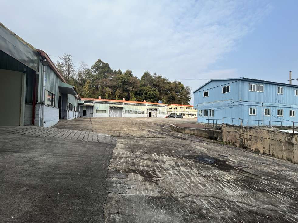 경기 파주시 파주읍 봉암리 파주센트럴벨리 산업단지 인근, 전차량 진입가능한 대형 물류창고 월세 매물번호 10438 사진 1