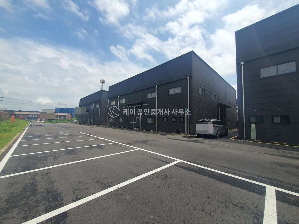 경기 파주시 조리읍 오산리 2,3동 금촌IC5분 160px2동 신축 대형마당 물류창고 추천 월세 매물번호 10246 사진 4