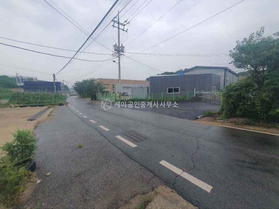 경기 파주시 월롱면 도내리 1동 월롱IC인근 60px3 1,2종 근생 넓은마당 창고임대 월세 매물번호 10245 사진 16