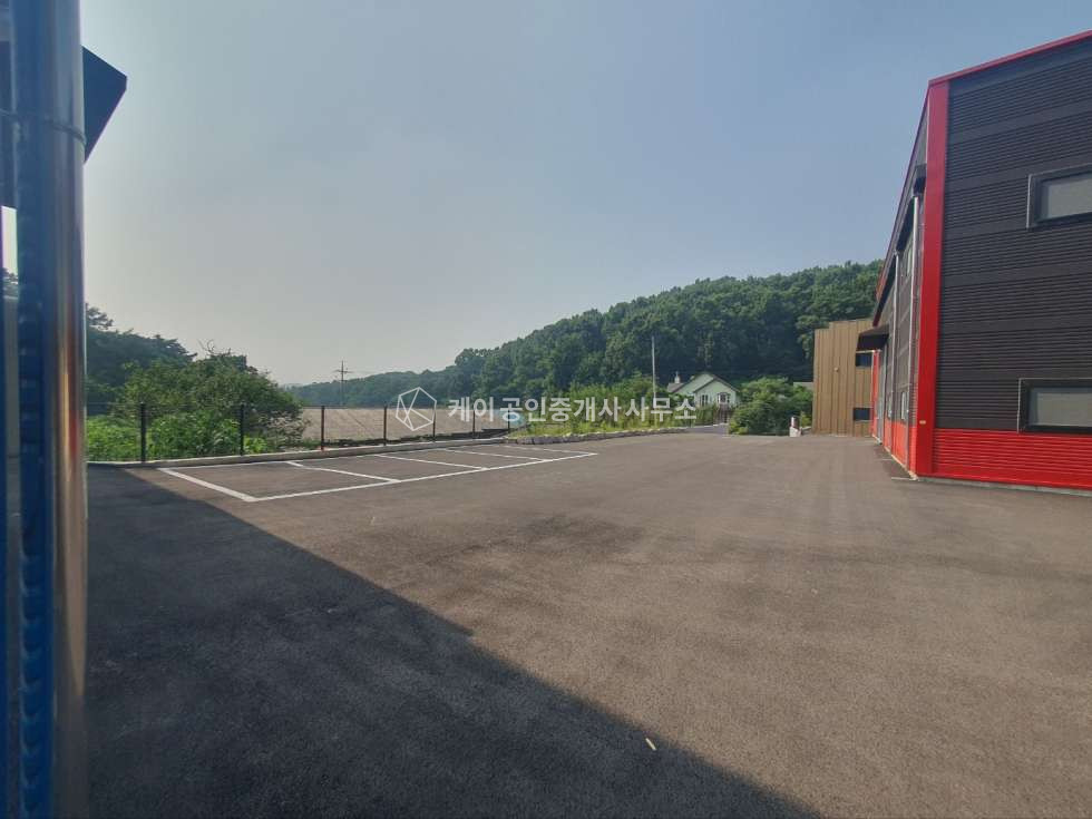 경기 파주시 파주읍 봉암리 1동 파주역인근 신축 60px3동 일괄 및 분할 임대 가능 최상 컨디션 월세 매물번호 10235 사진 4