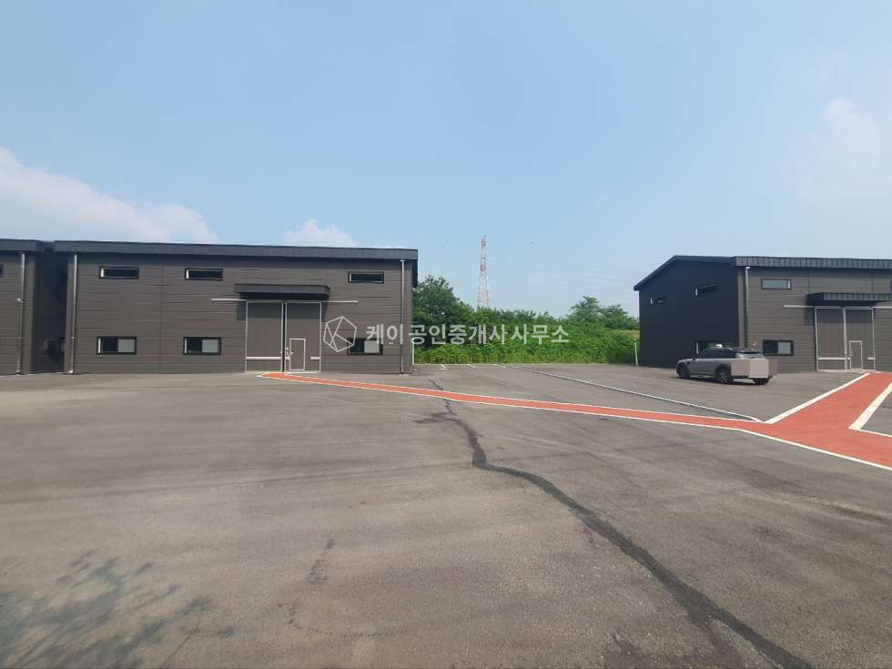 경기 파주시 월롱면 능산리 1동 산단IC4분 57p 1종근생소매 대형마당 단독사용 신축급 창고 매매 매매 매물번호 10234 사진 2
