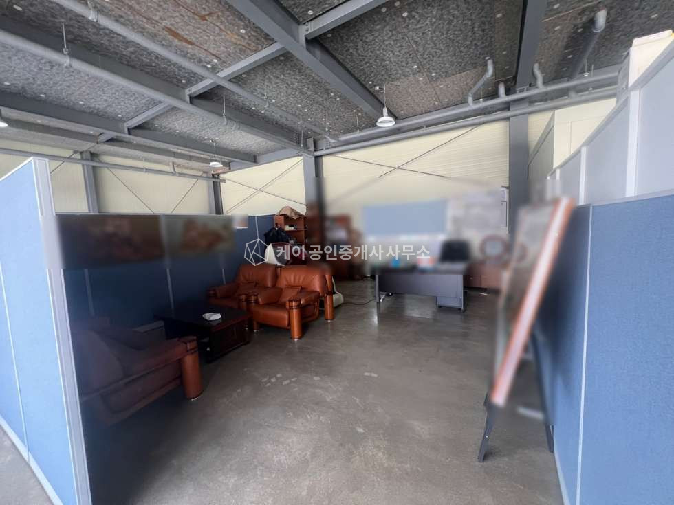 경기 고양일산동구 사리현동 주건축물제1동 사리현동 초특대형 잡종지 야적장 총 956평, 21년식 2층 창고 매매 매매 매물번호 10539 사진 7