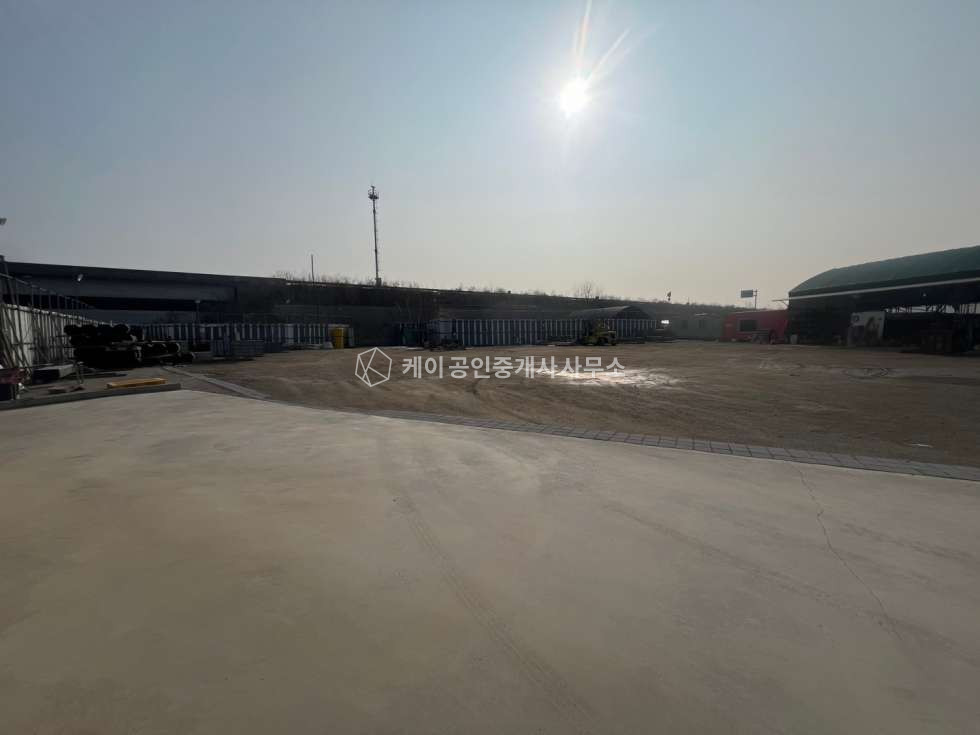 경기 고양일산동구 사리현동 주건축물제1동 사리현동 초특대형 잡종지 야적장 총 956평, 21년식 2층 창고 매매 매매 매물번호 10539 사진 15