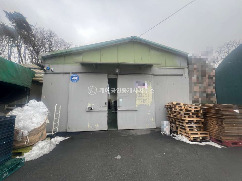 경기 고양덕양구 내유동 내유동 59평, 넓은마당, 2차선도로접 대형차량 진입가능 월세 매물번호 10540 사진 1