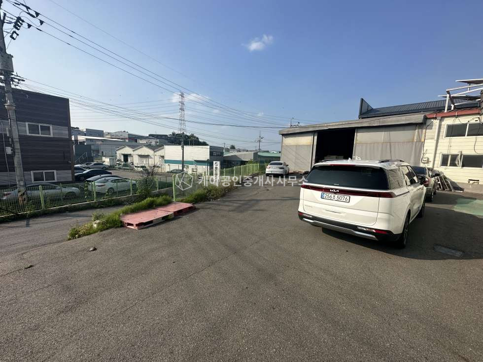 경기 고양일산동구 성석동 가동 일산동구 성석동 설문Ic 10분, 시세대비 저렴한 100평 공장 통임대 월세 매물번호 10088 사진 3