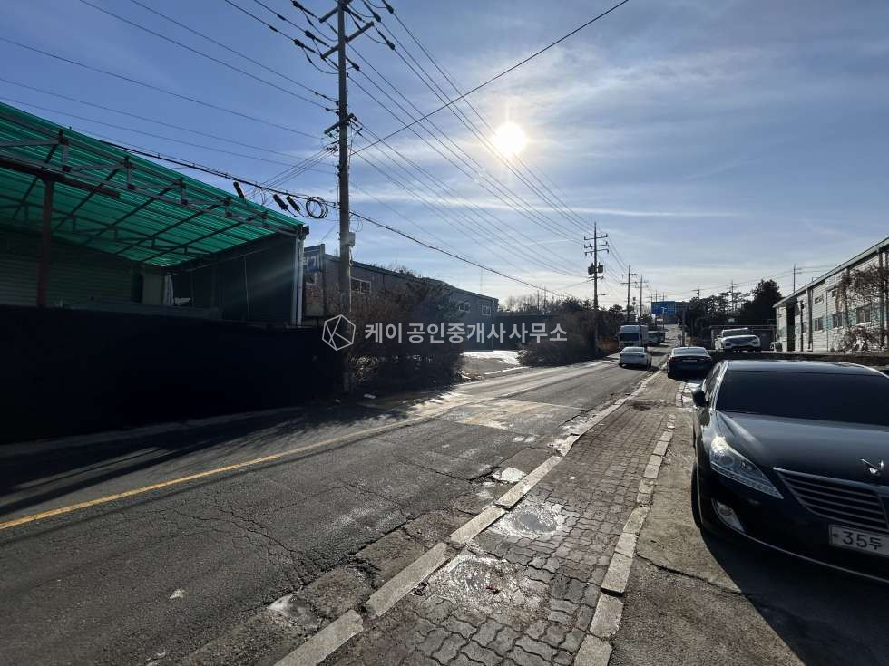 경기 고양일산동구 지영동 가동 2차선도로접 투자용도 및 실사용 가능한 공장매매 매매 매물번호 10479 사진 6