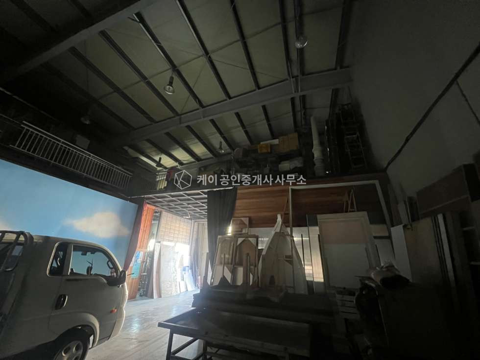 경기 파주시 신촌동 파주신촌 산업단지내 1층 302평 /2층 29평, 공장,물류창고,스튜디오등 강력추천! 월세 매물번호 10543 사진 4