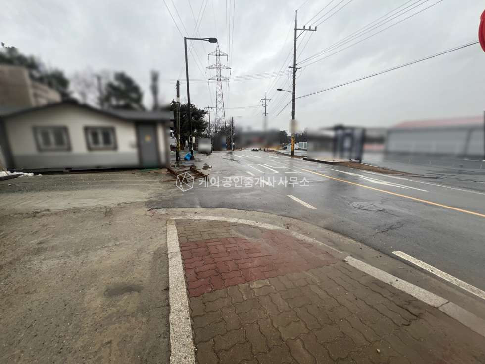 경기 고양일산동구 설문동 설문동 2종근생 60평, 내외부 리모델링중, 2차선대로변접 광고노출효과 좋음 월세 매물번호 10578 사진 6