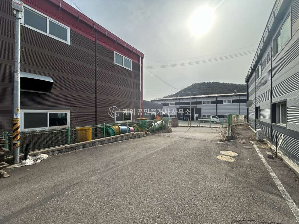 경기 김포시 통진읍 마송리 다동 통진IC인접, 호이스트O, 폭 40m 긴 공장임대 월세 매물번호 10600 사진 3