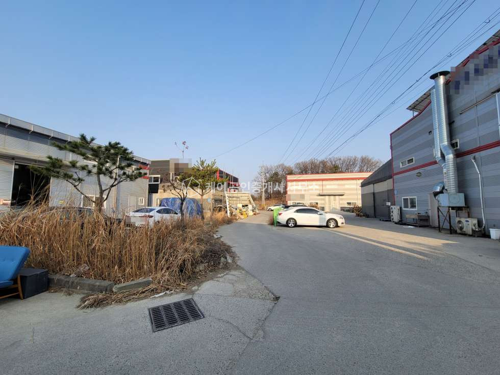 경기 파주시 신촌동 파주 신촌산업단지 바로옆, 2종근생 60평 매매, 신축급 컨디션, 문발ic 5분이내, 단독마당 매매 매물번호 10644 사진 8