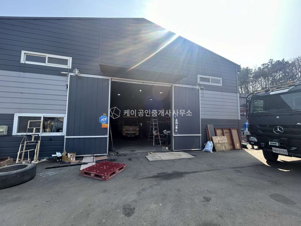 경기 고양일산동구 설문동 주건축물제가동 200평, 2종 제조, 단독마당, 민원무 월세 매물번호 10656 사진 3