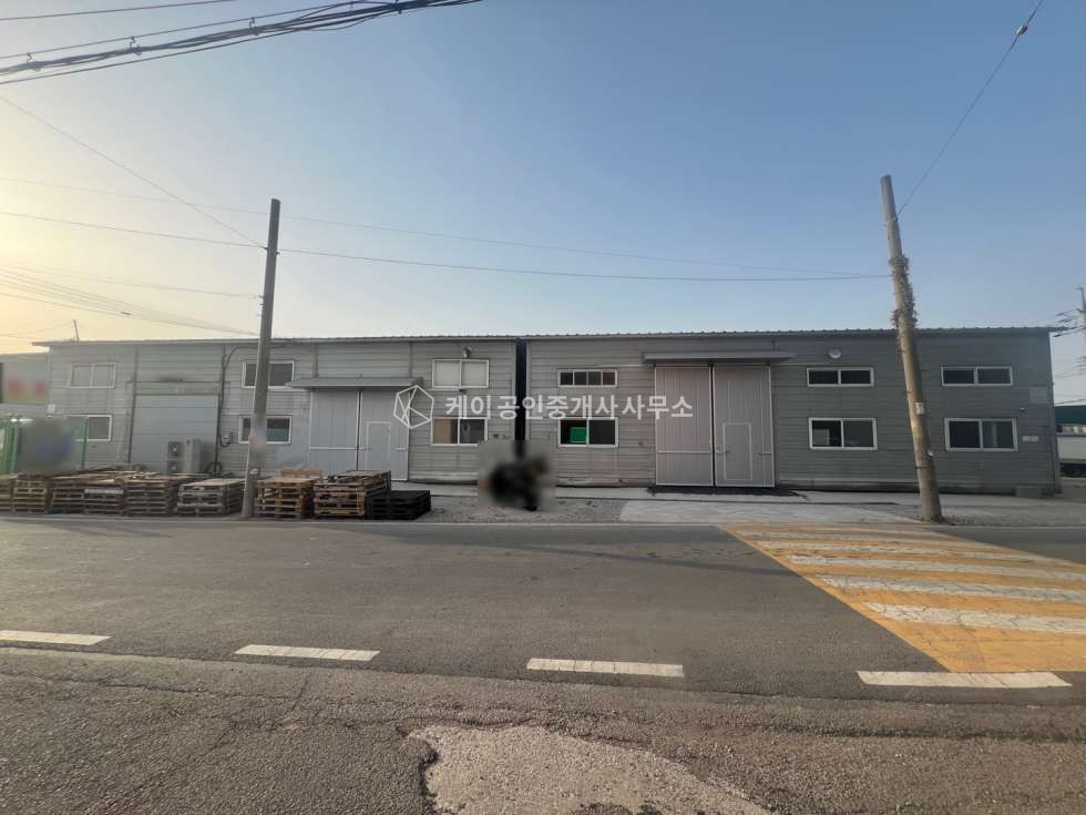 경기 파주시 조리읍 능안리 직관연결, 식품공장 가능,삼거리 코너 위치, 8개동 임차완료, 명도 협의 매매 매물번호 10669 사진 16
