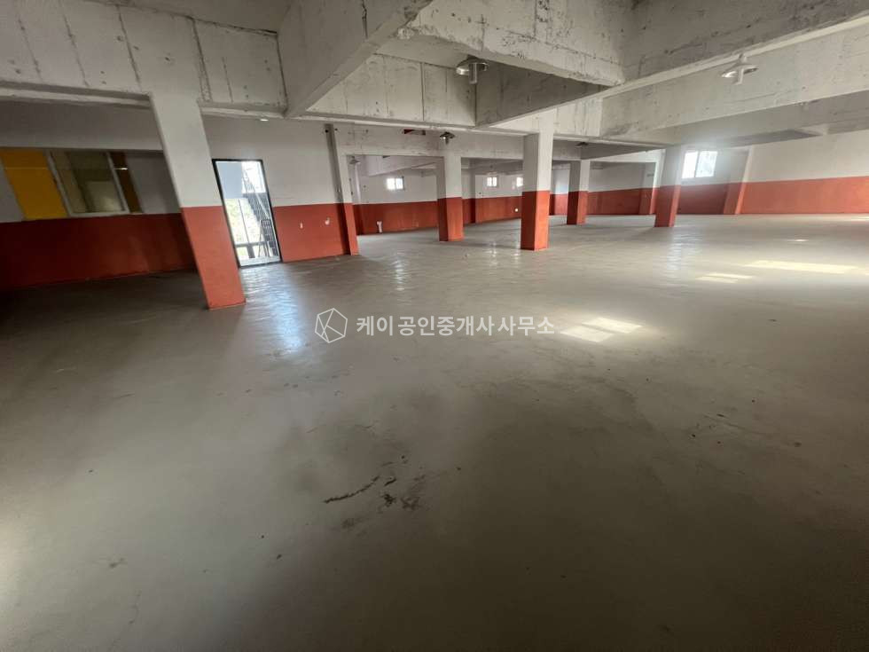 경기 김포시 대곶면 송마리 공장동 535평, 사무동 68평, 대형 공장, 전 차량 진입가능, 즉시입주 가능 월세 매물번호 10692 사진 7
