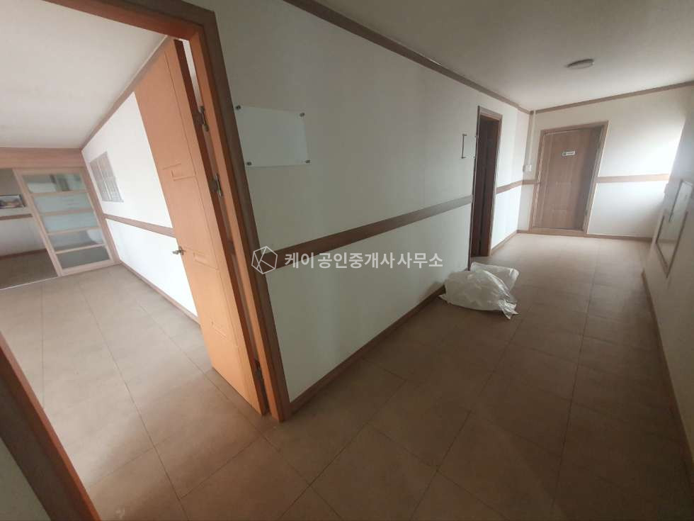 경기 김포시 대곶면 약암리 호이스트 많은 대형공장, 가설 약400평, 텐트하우스 시공, 사무실O 매매 매물번호 10698 사진 12