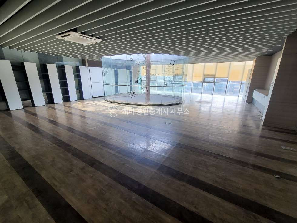 경기 파주시 문발동 문발동 출판단지내, 연1100평 건물 통임대, 전력 500kw, 대중교통 이용 월세 매물번호 10729 사진 21