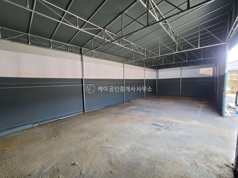 경기 파주시 탄현면 법흥리 탄현면 연180평 1,2종근생, 40피트 츄레라, 단독마당, 전력 80kw, 하수직관 월세 매물번호 10731 사진 4