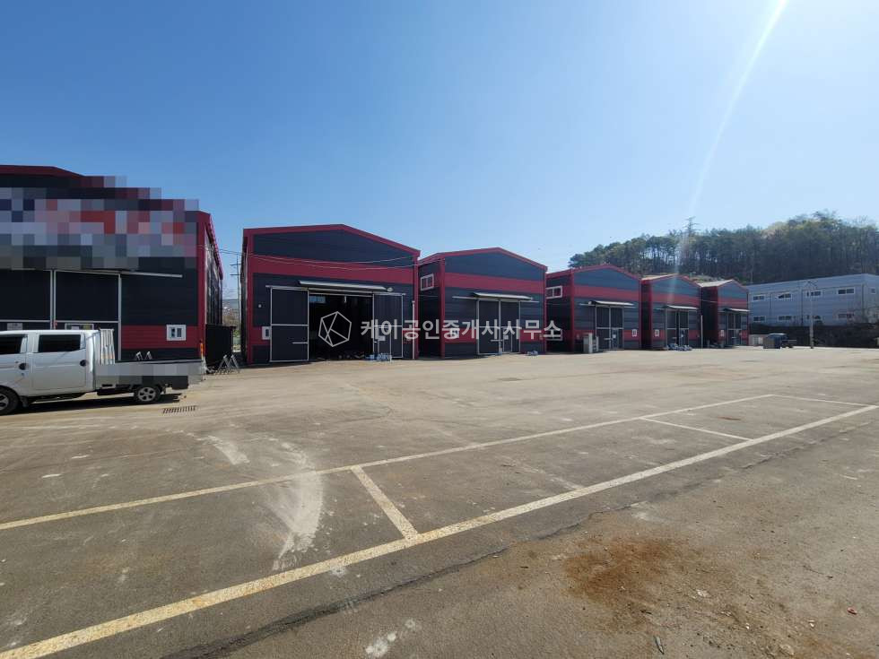 경기 파주시 월롱면 능산리 2동 산단ic 1분, 신축급 60평 여러개동, 40피트 츄레라 가능 월세 매물번호 10749 사진 4