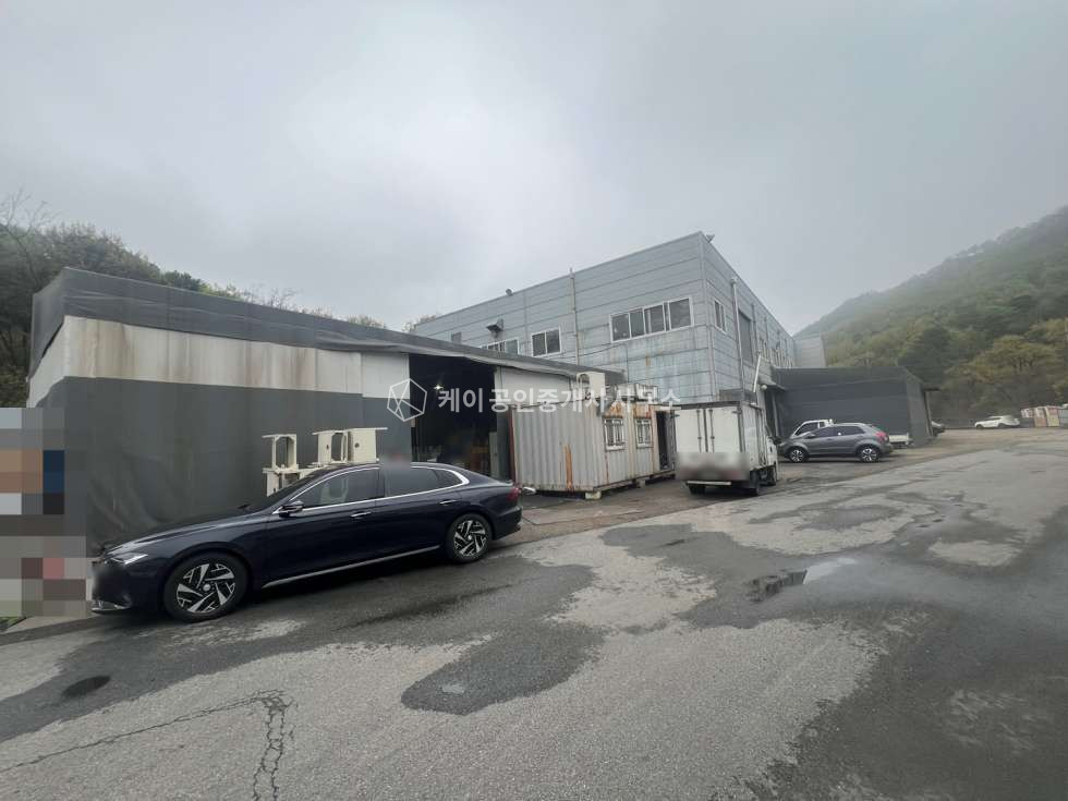 경기 파주시 검산동 2차선대로변접, 광고노출 효과 좋은 890평 대형공장, 전차량 진입가능 매매 매물번호 10784 사진 19