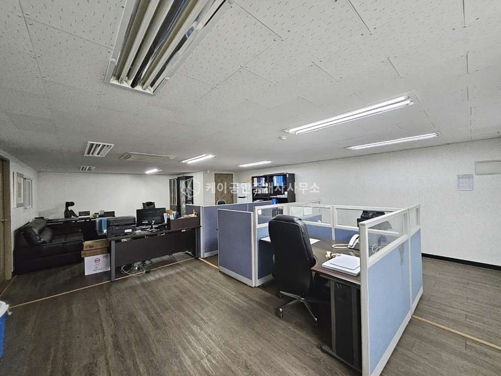 경기 화성만세구 팔탄면 덕우리 2차선 도로 접한, 호이스트 30t보유, 발안ic 인근, 분진액체도장부스, 태양광시설 매매 매물번호 10797 사진 15