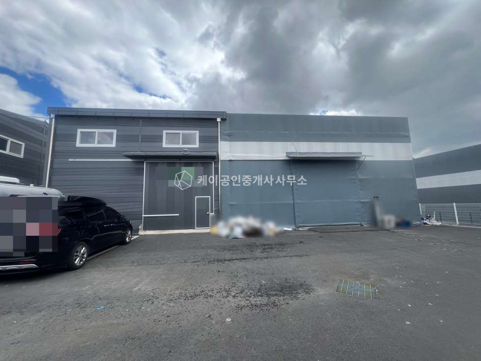 경기 김포시 양촌읍 양곡리 가동 양곡리 건물30평,가설40평, 실사용면적 70평, 넓은 공동마당, 깔끔한 2종근생 월세 매물번호 10806 사진 1
