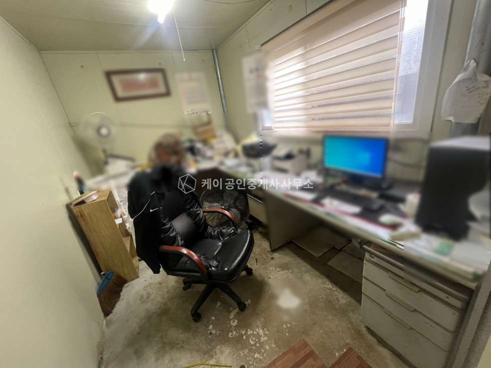 경기 김포시 양촌읍 유현리 양촌 소형 창고 매매, 2종근생 , 가설천막 약20~30평, 2층 기숙사O 매매 매물번호 10819 사진 4