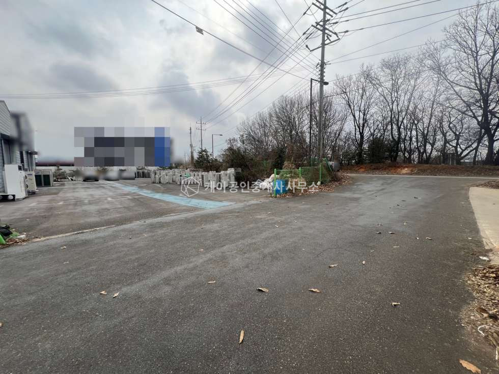경기 고양일산동구 설문동 초특대형 넓은 마당, 전차량 진입가능, 2차선대로변 접, 위치좋고 컨디션 좋은 1,2종근생 매매 매물번호 10850 사진 16