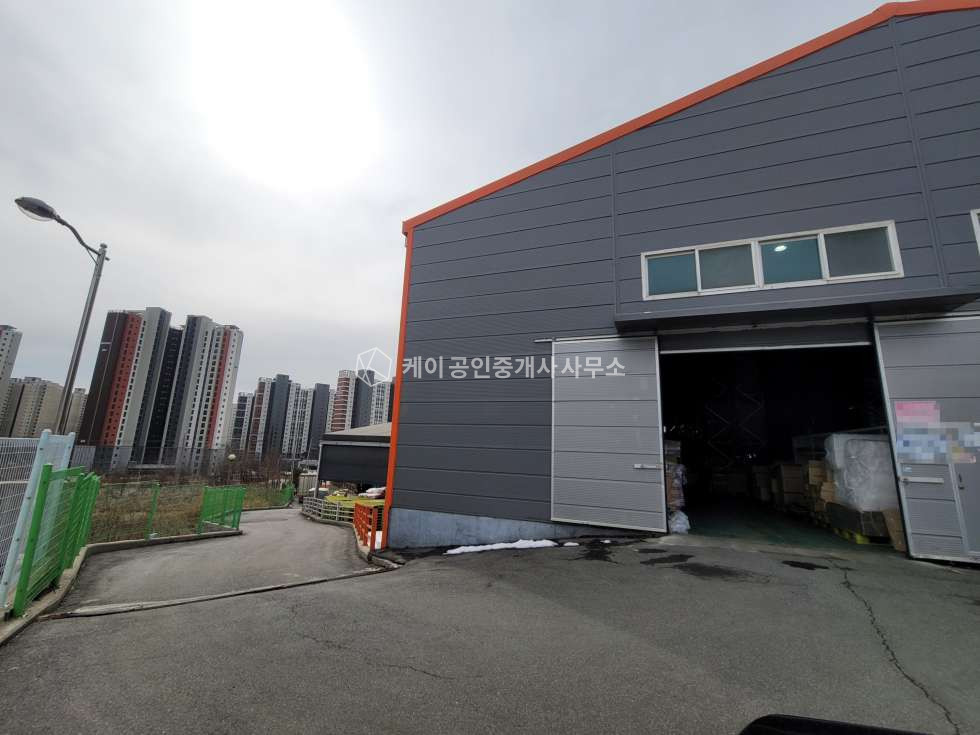 경기 파주시 오도동 파주시 2차선변 대형물류창고, 위치 좋음, 40ft 츄레라, 1,2층 각각 진입 가능, 단독마당, 운정신도시 인접, 매매도 가능 월세 매물번호 10581 사진 9
