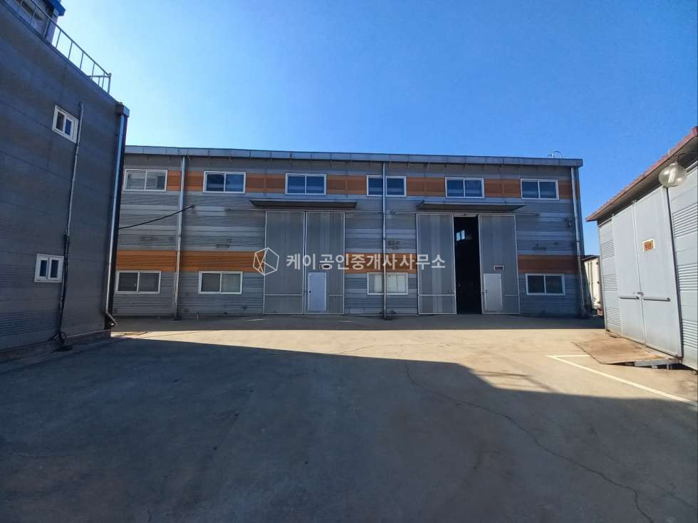 경기 화성만세구 팔탄면 화당리 팔탄면 마당 넓은 사옥형 단독공장 매매 매매 매물번호 10886 사진 1