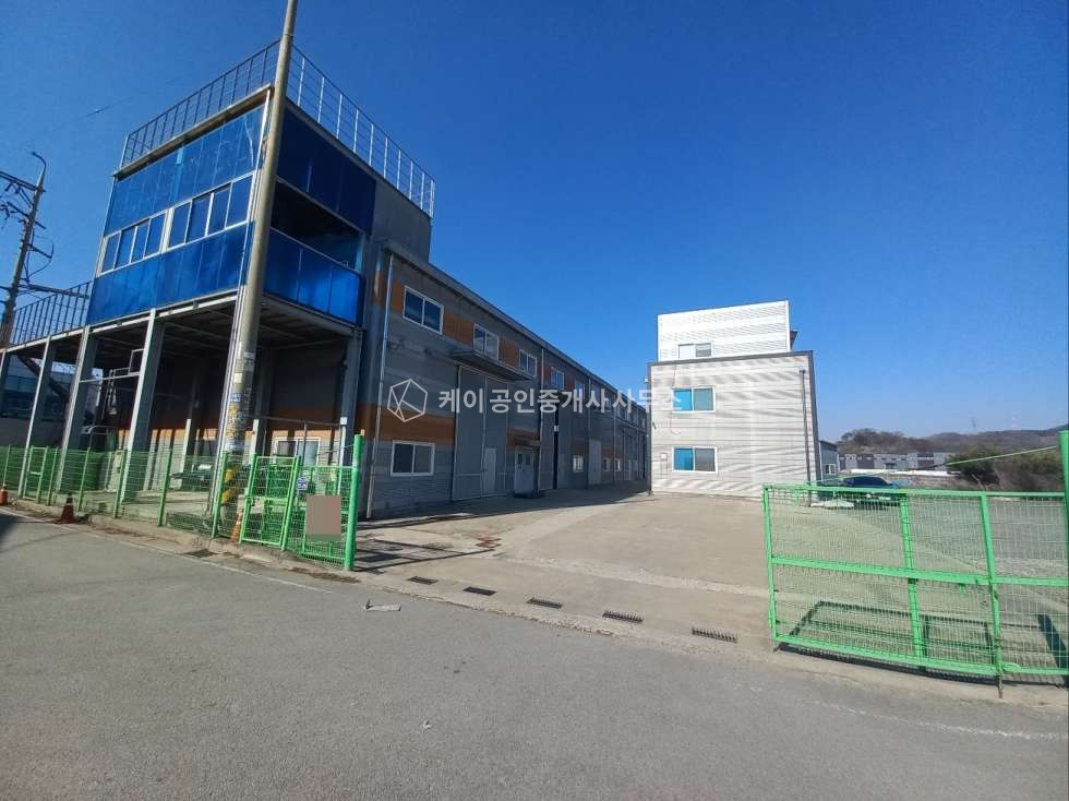 경기 화성만세구 팔탄면 화당리 팔탄면 마당 넓은 사옥형 단독공장 매매 매매 매물번호 10886 사진 6
