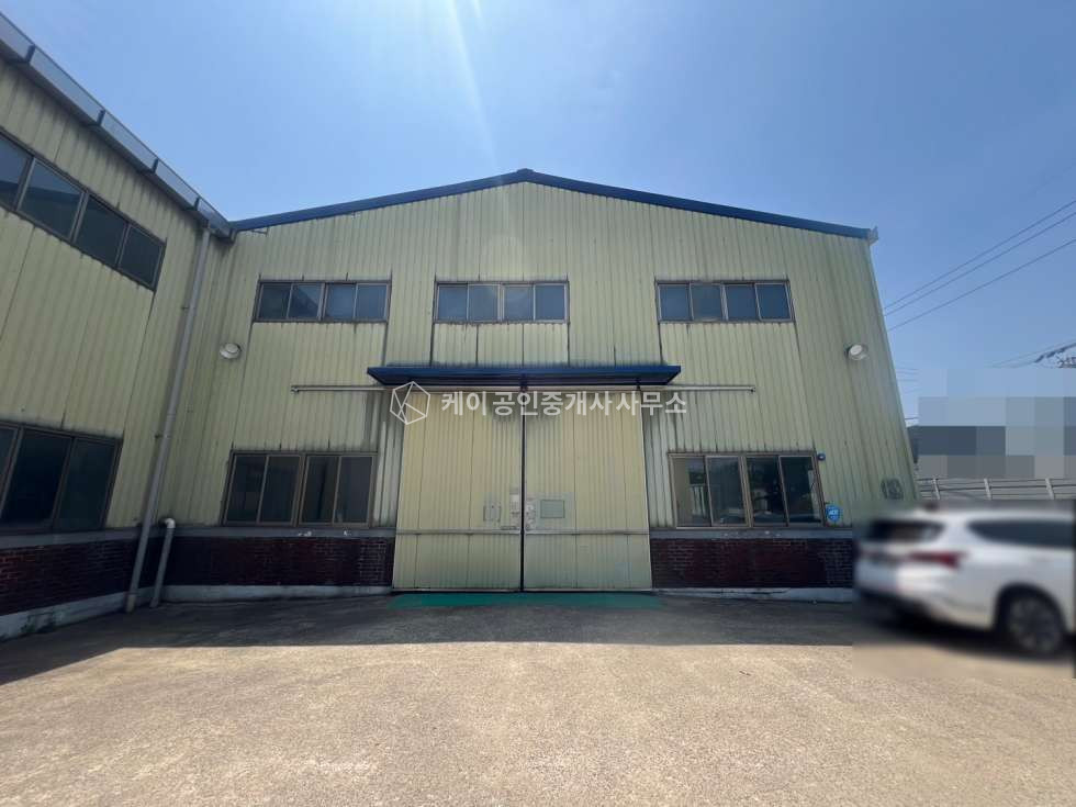 경기 김포시 하성면 원산리 A동 고전력 200kw, 네모 반듯한 75평 공장, 전차량 진입가능 월세 매물번호 10902 사진 1