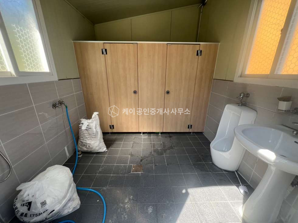 경기 김포시 하성면 원산리 실사용면적 약 280평, 물류창고 강추! 전차량 진입가능, 위치좋은 공장 월세 매물번호 10906 사진 7