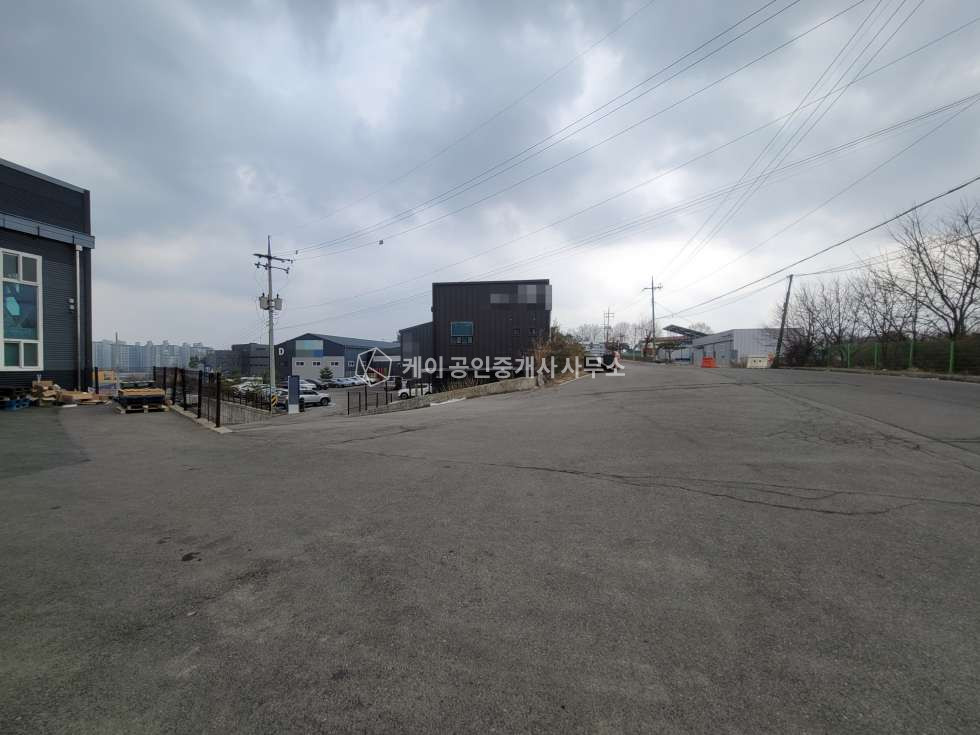 경기 파주시 조리읍 능안리 가동 조리읍 140평 창고, 설문ic 5분, 2차선 도로접, 대형차 진출입 월세 매물번호 10649 사진 10