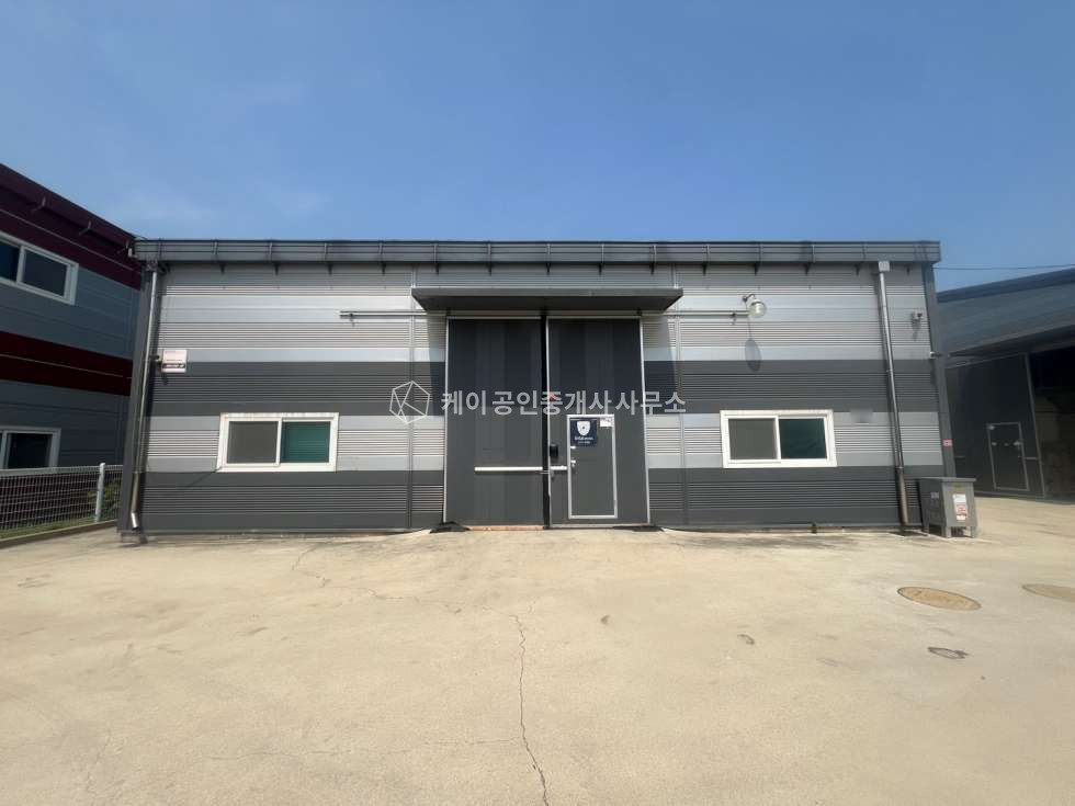 경기 고양일산서구 덕이동 가동 신축급 컨디션, 전차량 진입가능, 넓은 공동마당, 즉시입주 가능 월세 매물번호 10990 사진 1