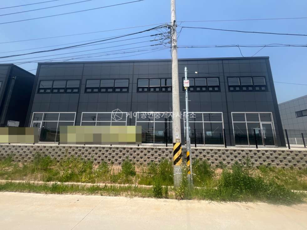 경기 김포시 양촌읍 석모리 1동 김포대로변 광고노출 효과 최상의 위치,넓은마당, 1,2층 75평씩, 신축 첫입주, 월세 매물번호 11012 사진 2