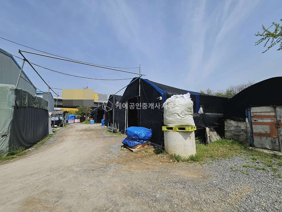 경기 김포시 고촌읍 전호리 나동 위치 최고, 전호리 60평 창고, 40피트 츄레라 가능 월세 매물번호 10773 사진 12