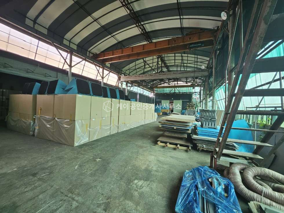 경기 김포시 통진읍 수참리 40피트츄레라O, 고전력200kw, 호이스트 4기, 통진IC인근, 도로지분없음, 리모델링 완료된 깔끔한 공장! 매매 매물번호 11018 사진 6