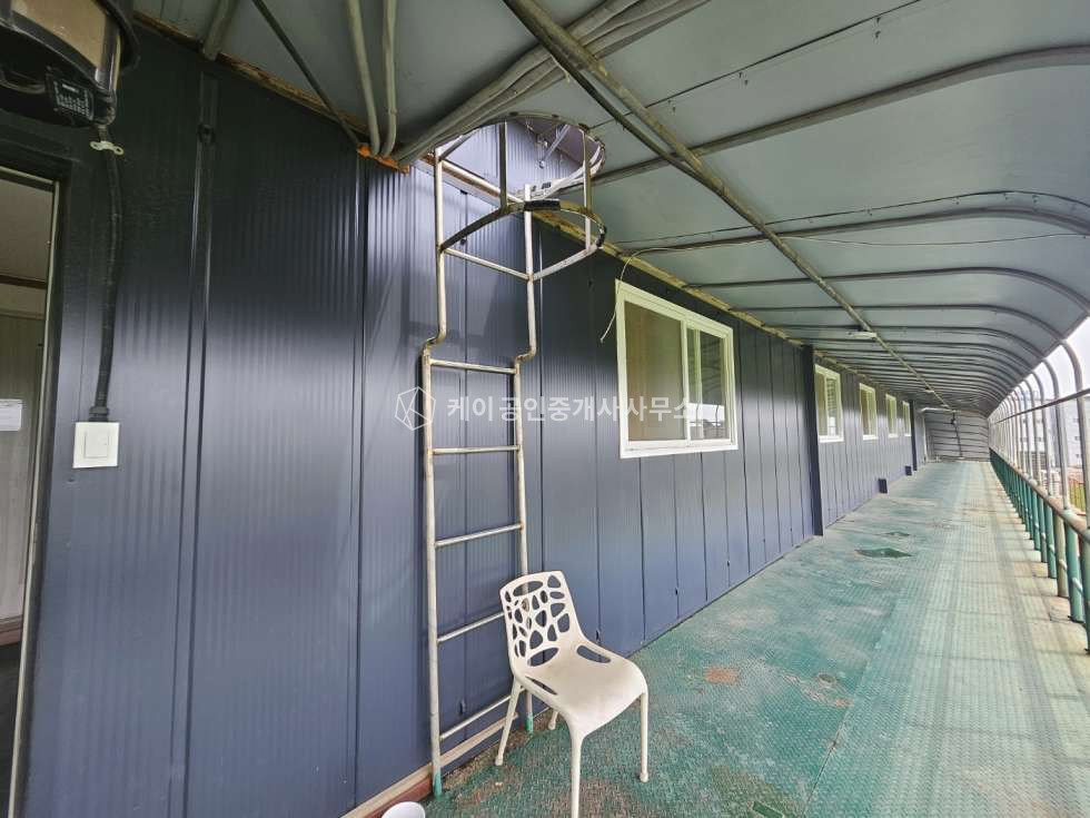 경기 김포시 통진읍 수참리 40피트츄레라O, 고전력200kw, 호이스트 4기, 통진IC인근, 도로지분없음, 리모델링 완료된 깔끔한 공장! 매매 매물번호 11018 사진 9