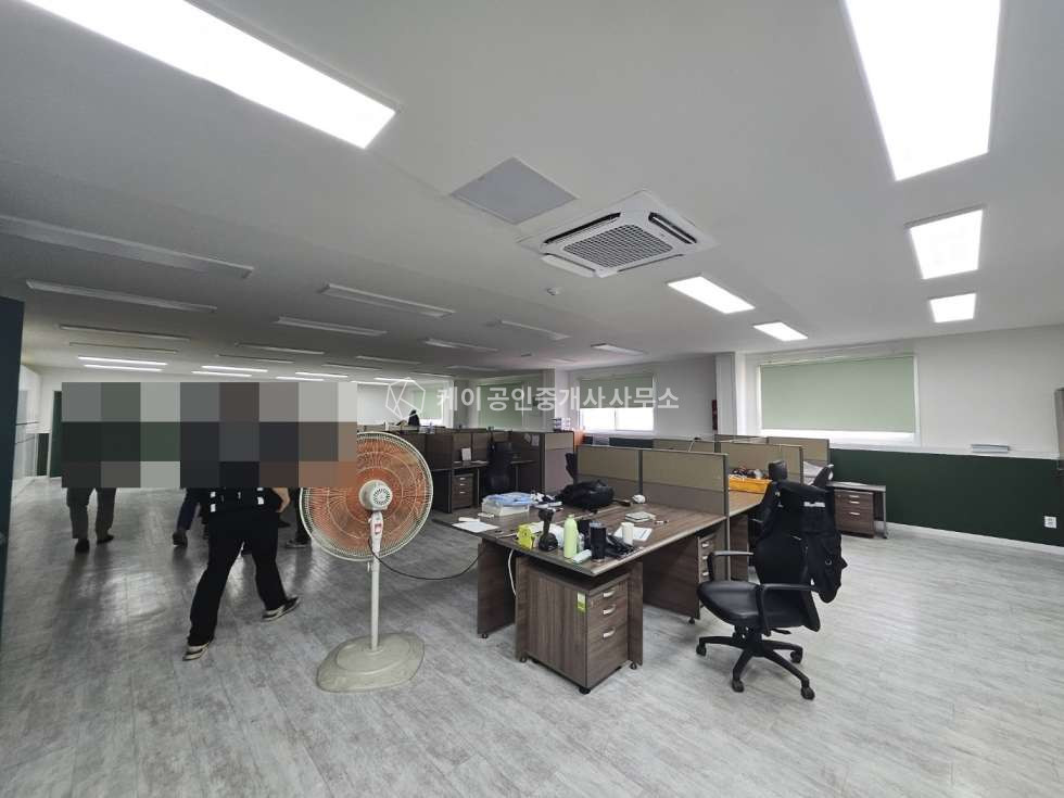 경기 김포시 통진읍 수참리 40피트츄레라O, 고전력200kw, 호이스트 4기, 통진IC인근, 도로지분없음, 리모델링 완료된 깔끔한 공장! 매매 매물번호 11018 사진 10