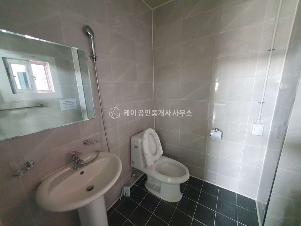 경기 고양일산동구 지영동 60평x2동, 분할임대 가능, 하수직관, 전차량 진입가능, 넓은 공동마당 월세 매물번호 11053 사진 4