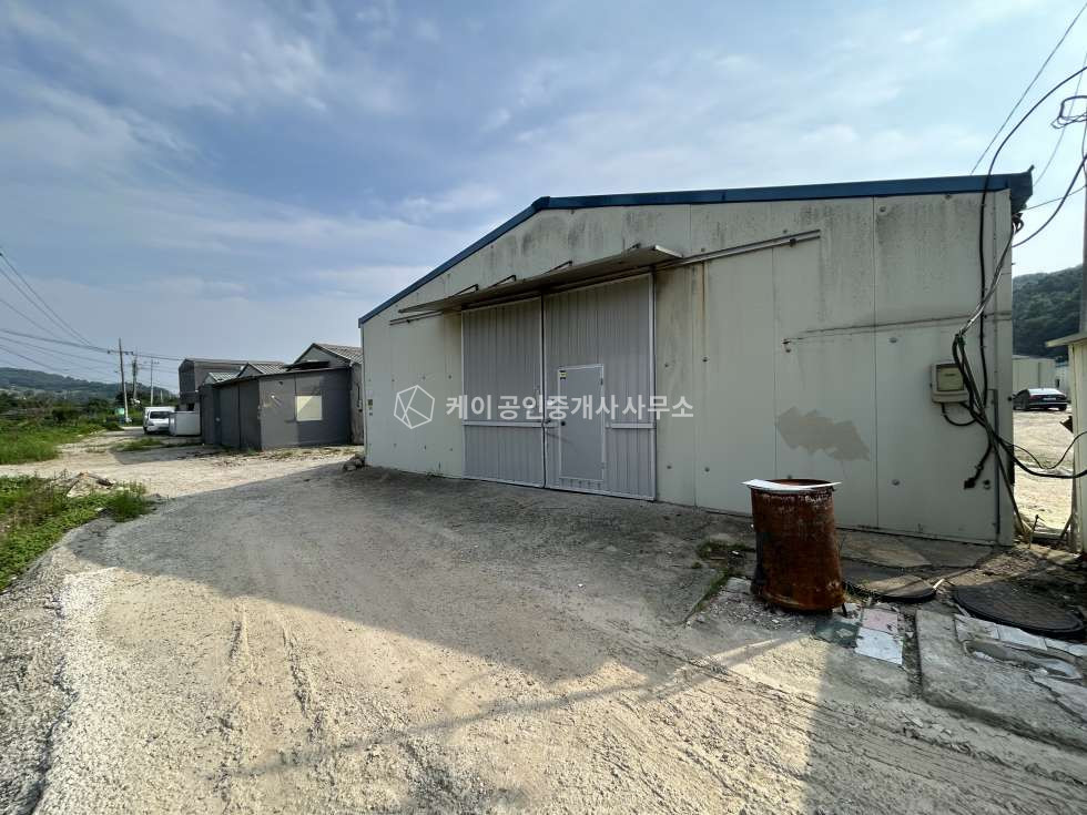 경기 파주시 광탄면 분수리 1동 실평110, 민원걱정없는 2종근생제조 월세 매물번호 10223 사진 3
