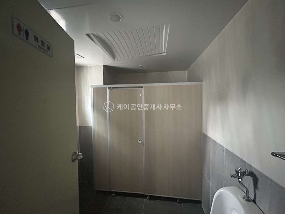 경기 파주시 광탄면 창만리 4동 광탄면 창만리 츄레라가능 사무실포함 약 107평 임대 월세 매물번호 11073 사진 4