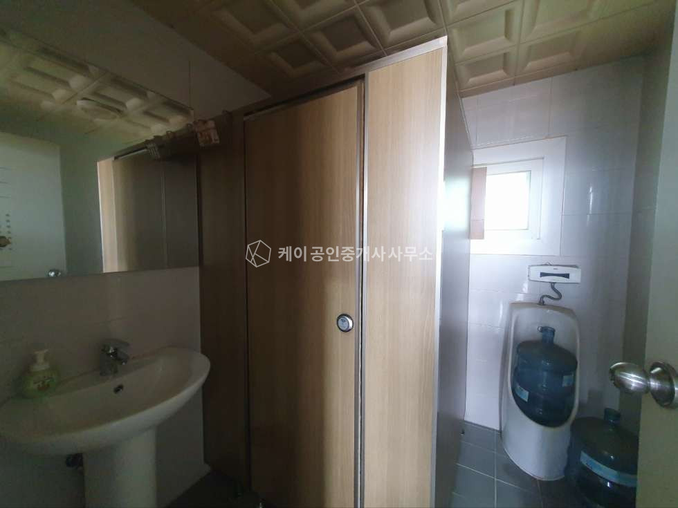 경기 고양일산동구 설문동 설문ic 1km이내,건160평, 2종근생, 넓은 단독마당, 전차량 진입가능, 월세 매물번호 11072 사진 6