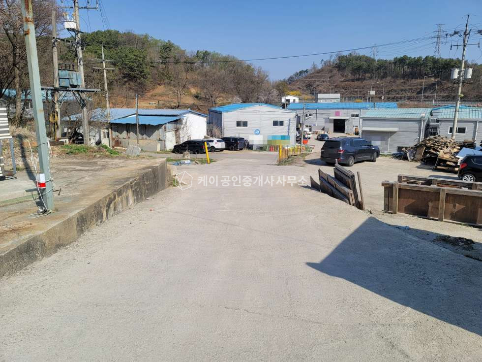 경기 파주시 월롱면 능산리 산단 ic 2분, 전력 200kw, 천막 포함 487평, 40피트 츄레라, 단독마당 월세 매물번호 10747 사진 11