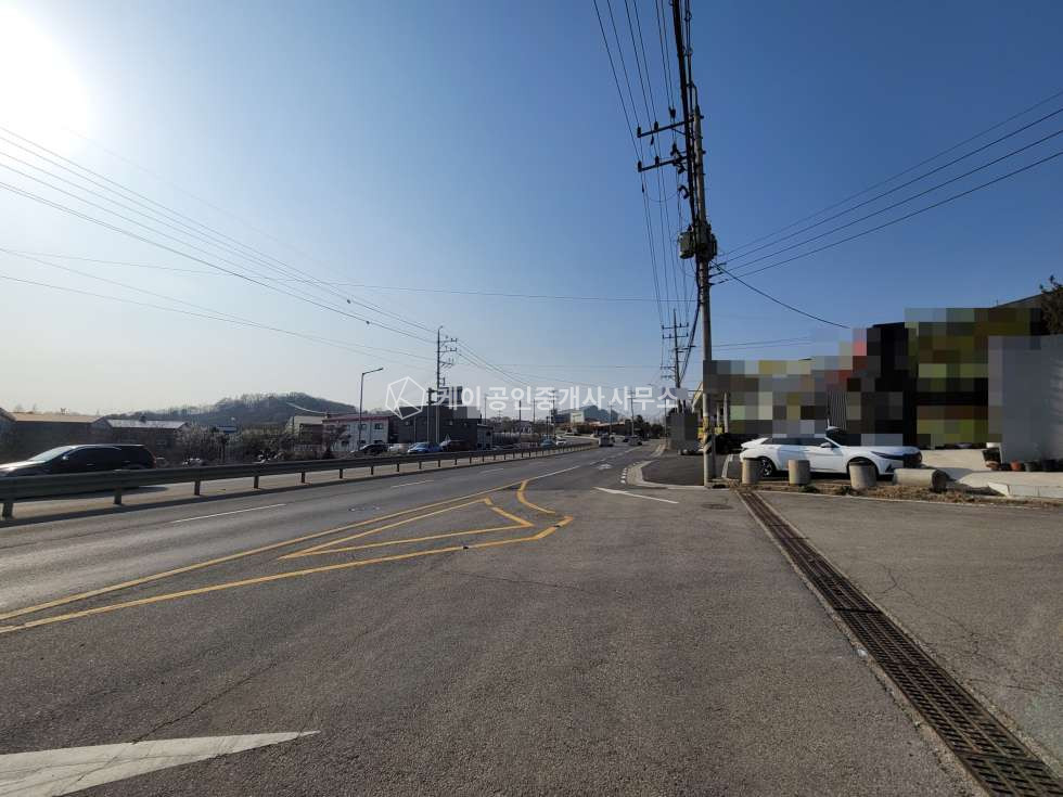 경기 파주시 탄현면 갈현리 탄현면, 40피트 츄레라 진출입, 4차선변 183평 공장 통건물, 하수직관, 자유로 성동ic 5분이내 월세 매물번호 10733 사진 13