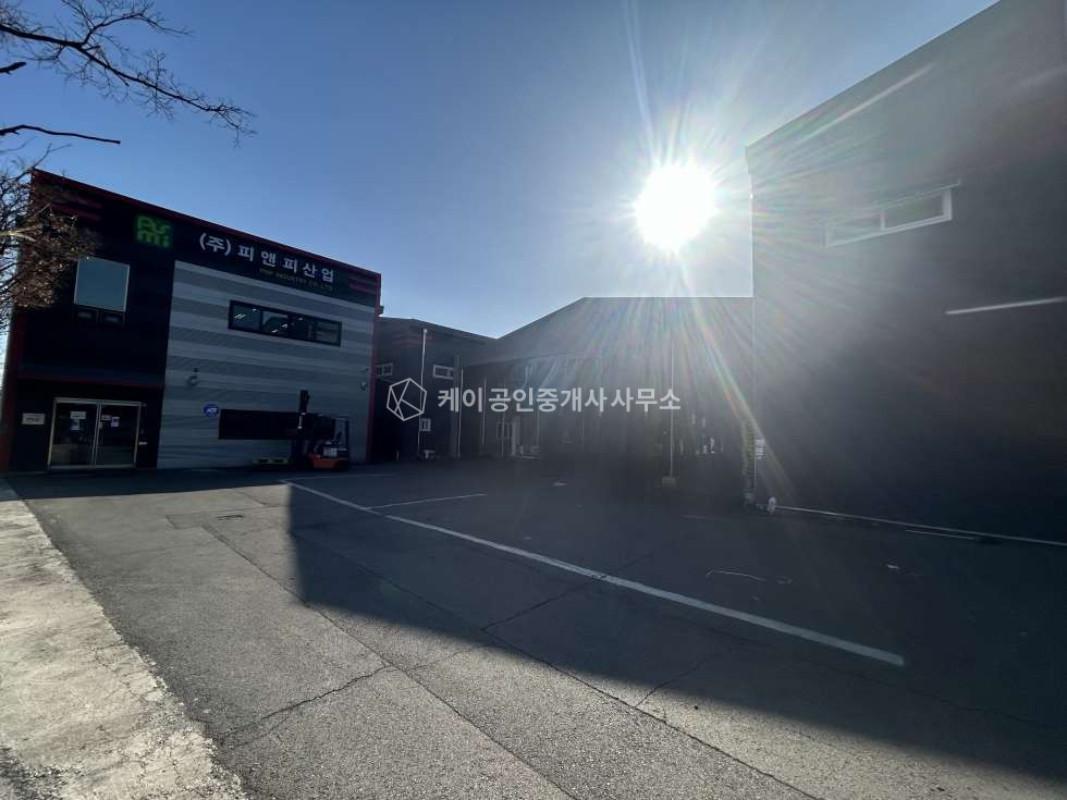 경기 파주시 월롱면 영태리 1동 신축급컨디션, 사옥형 창고추천, 하수직관 매매 매물번호 10637 사진 1