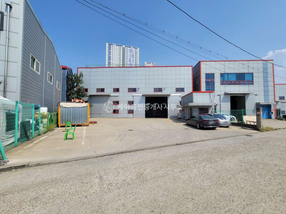 인천 제물포구 신흥동3가 인천항 인접, 신흥동3가 연 306평 단독공장, 넓은 단독마당, 고속도로 진출입 빠름, 40피트 츄레라 진출입 가능 월세 매물번호 11197 사진 3