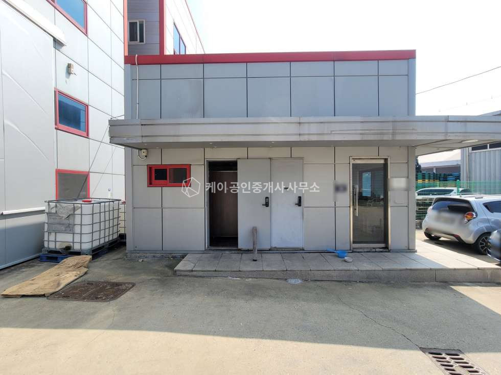 인천 제물포구 신흥동3가 인천항 인접, 신흥동3가 연 306평 단독공장, 넓은 단독마당, 고속도로 진출입 빠름, 40피트 츄레라 진출입 가능 월세 매물번호 11197 사진 7