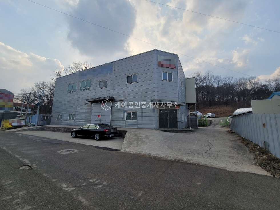 경기 고양덕양구 주교동 고양ic 1분, 연면적 194평 매매, 츄레라 진출입, 화물리프트, 단독마당, 주변시세대비 저렴한 매매가, 각종호재많음, 실사용 및 투자용도 강력추천! 매매 매물번호 10639 사진 1